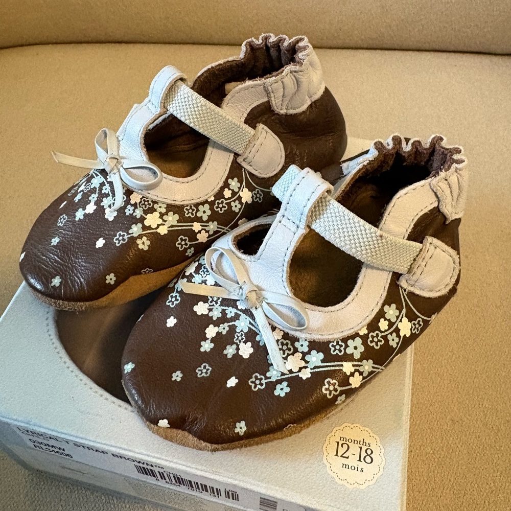 Baby Floral Robeez